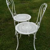 Set of 4 19th century wrought iron garden chairs with heart motif