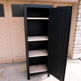 Armoire parisienne