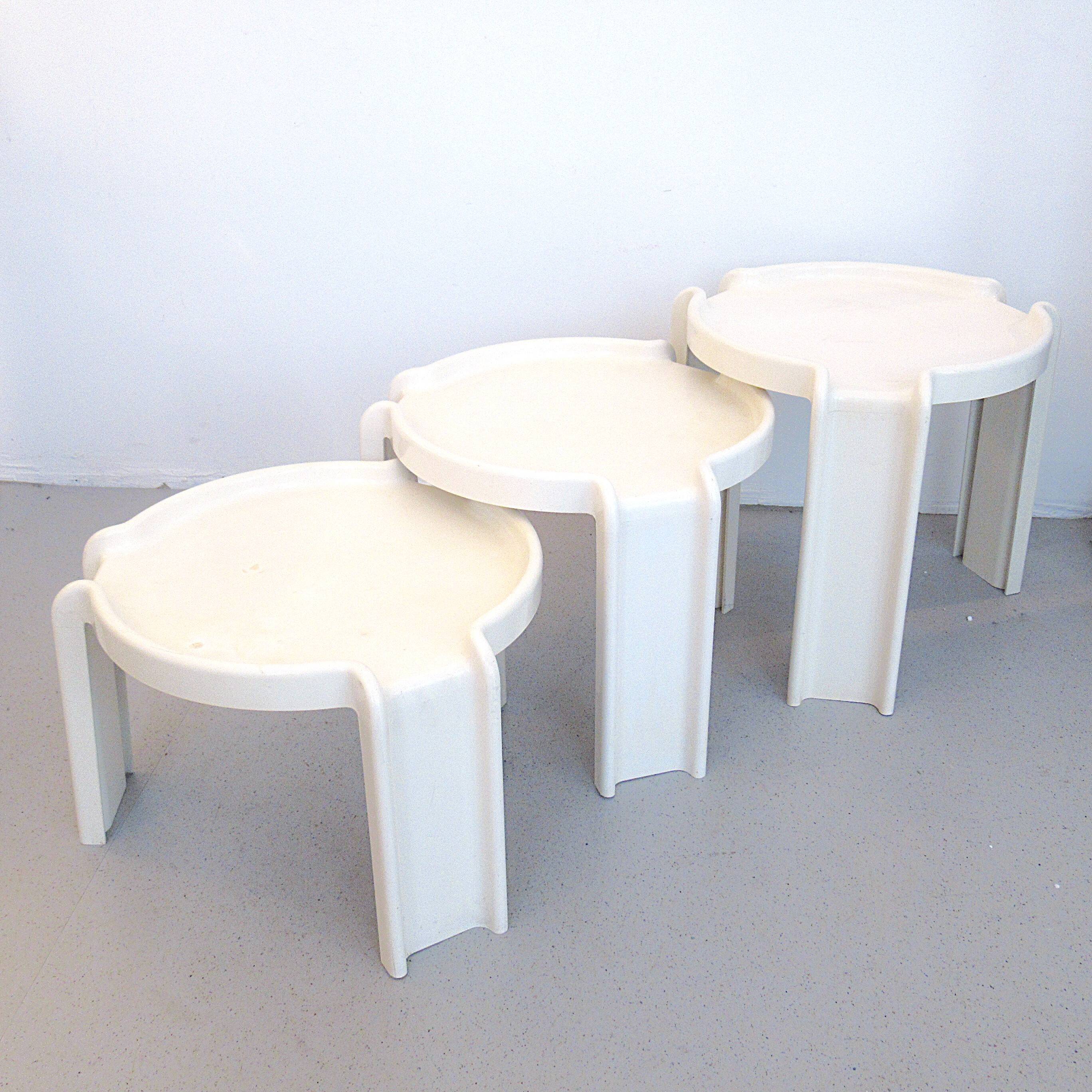 Three Giotto Stoppino Kartell nesting tables from the 60s