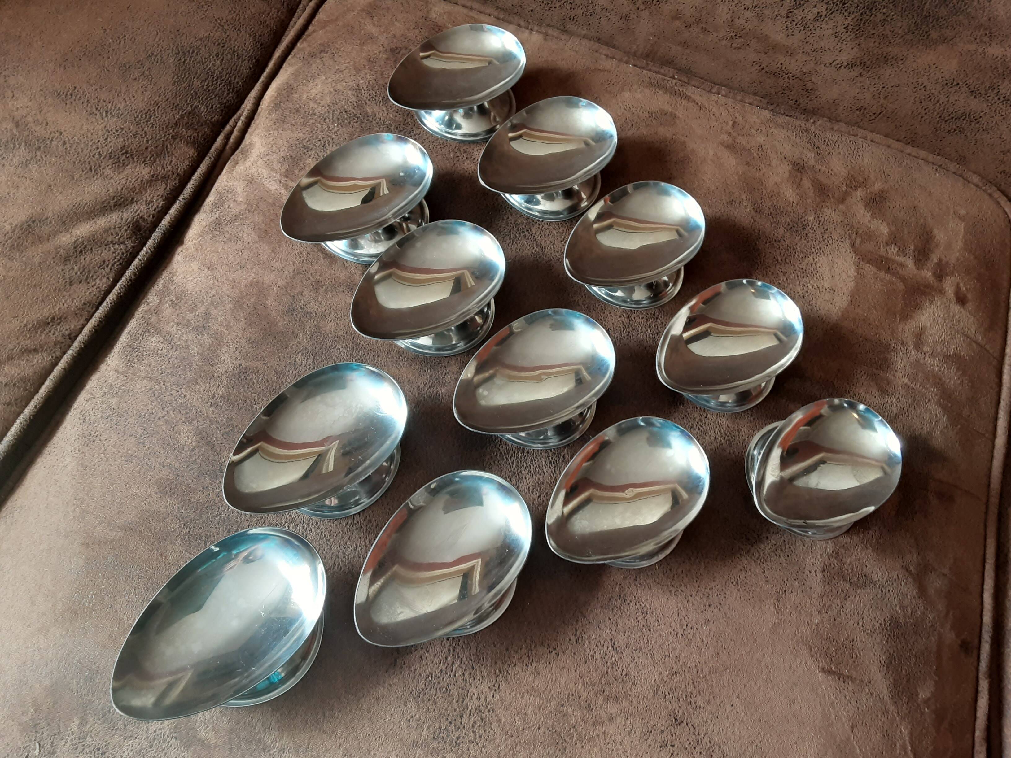 Set of stainless steel spoons