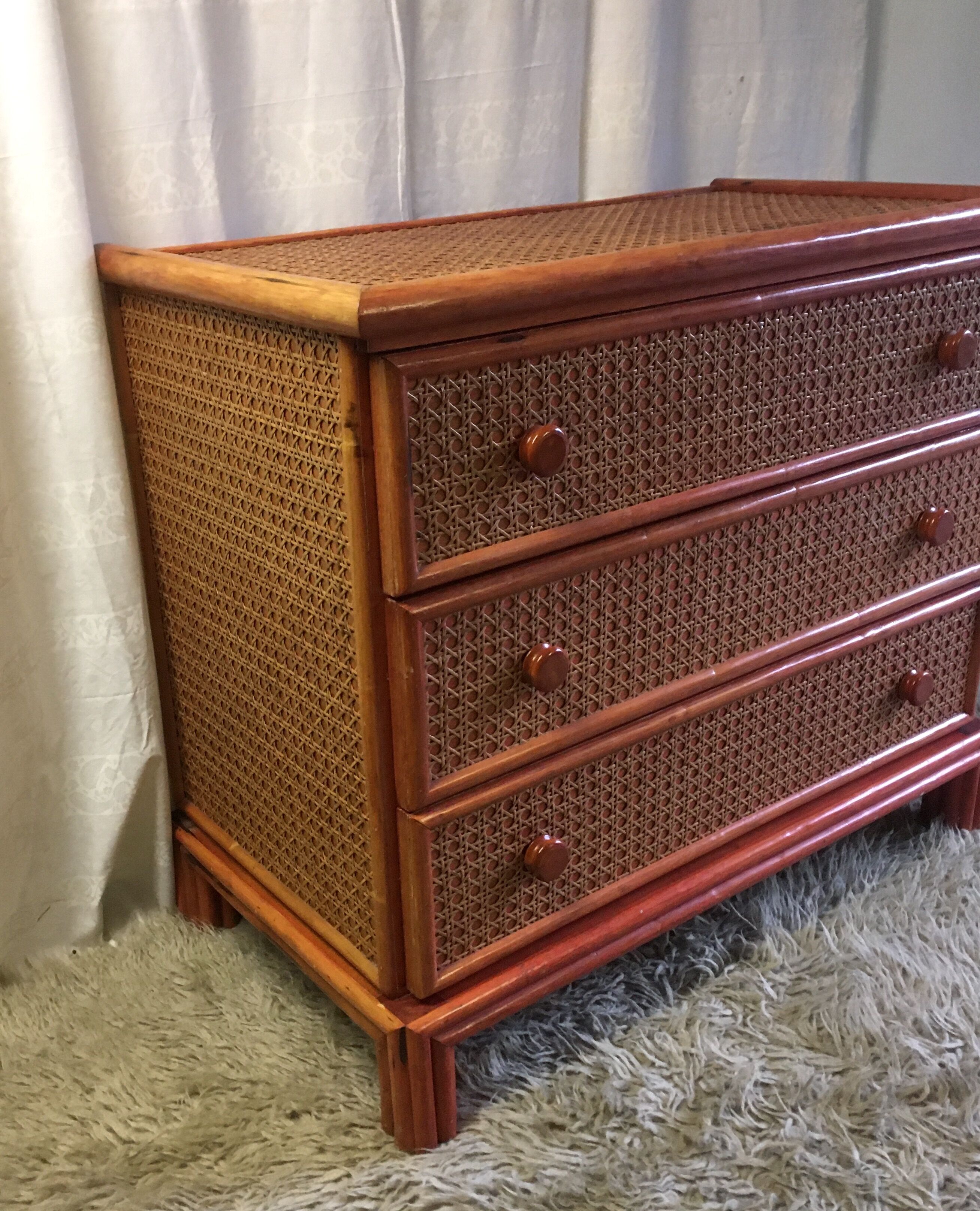 Chest of drawers wood and canning - 80s