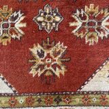 Nice Persian-style carpet in wool 100x165 cm