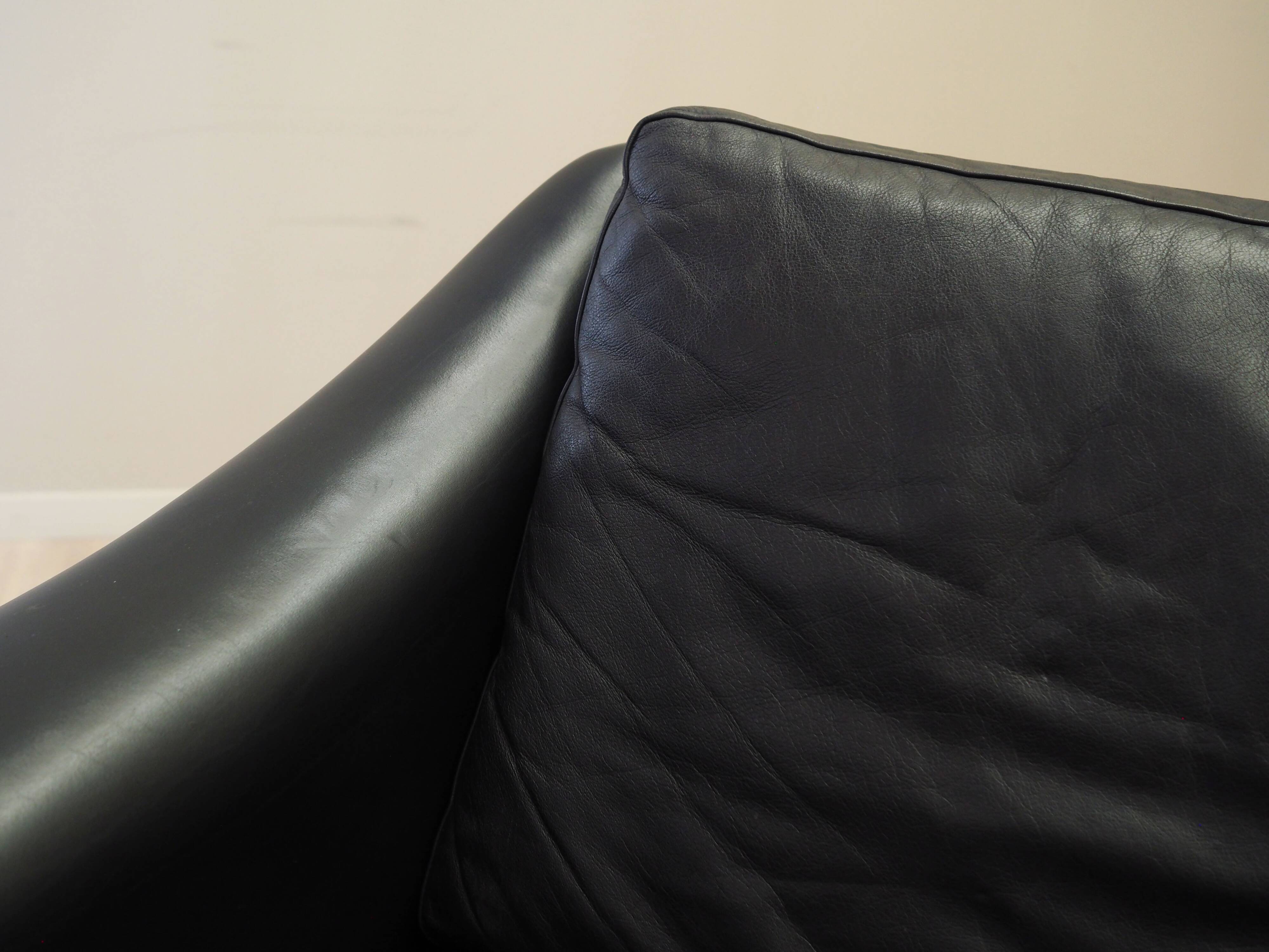 Black leather sofa, Danish design, 1960s, manufacturer: Eran Møbler, design