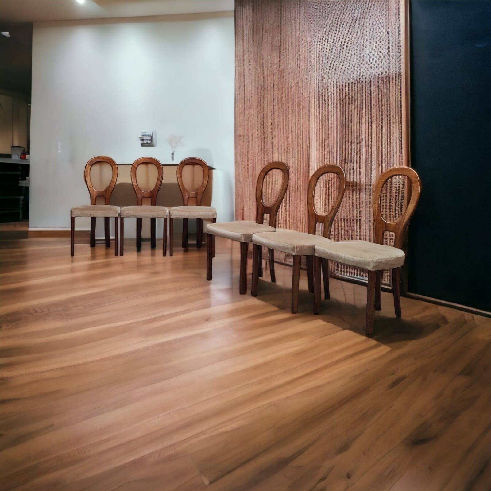 Zes Mid Century eettafel stoelen