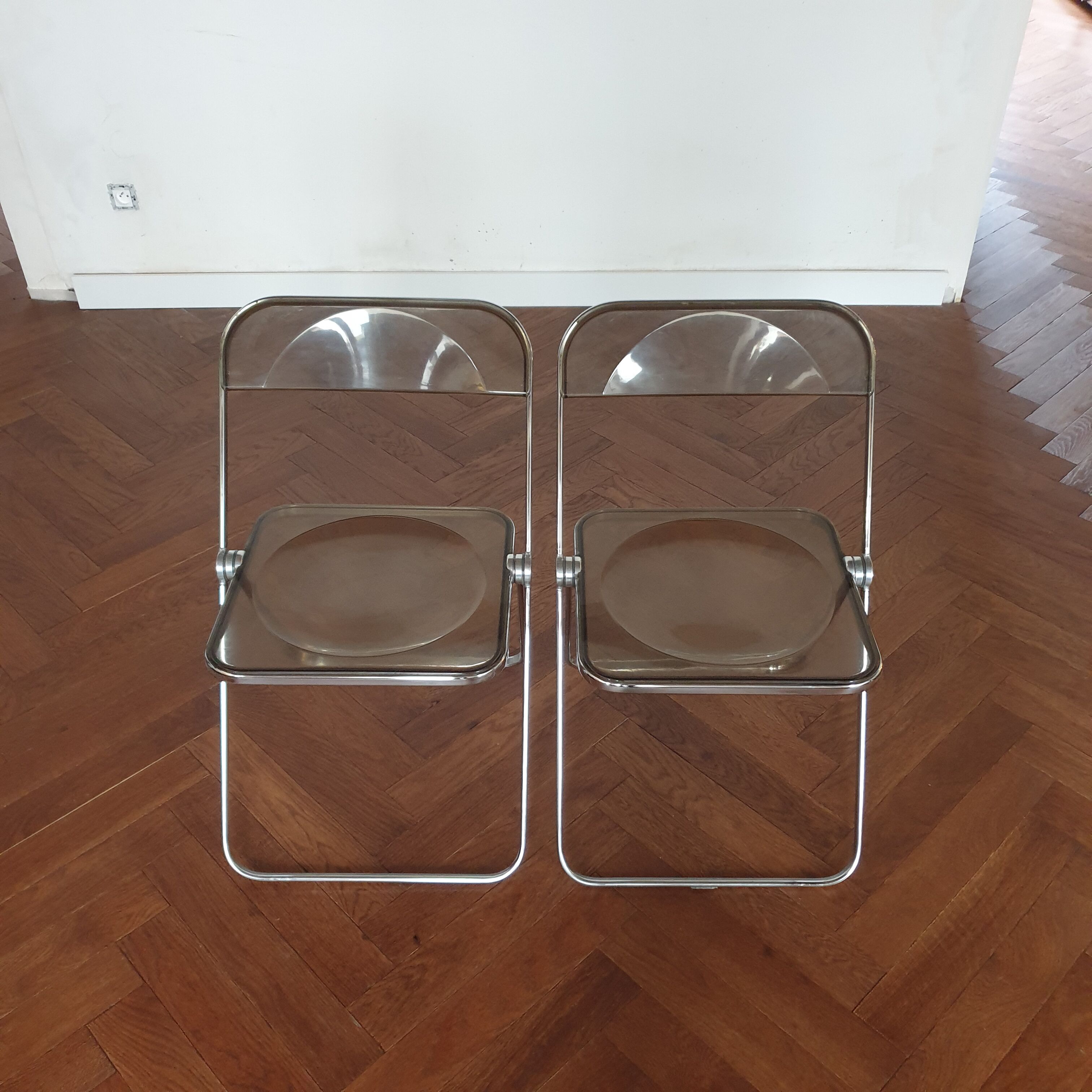 Plia chairs by Giancarlo Piretti 70