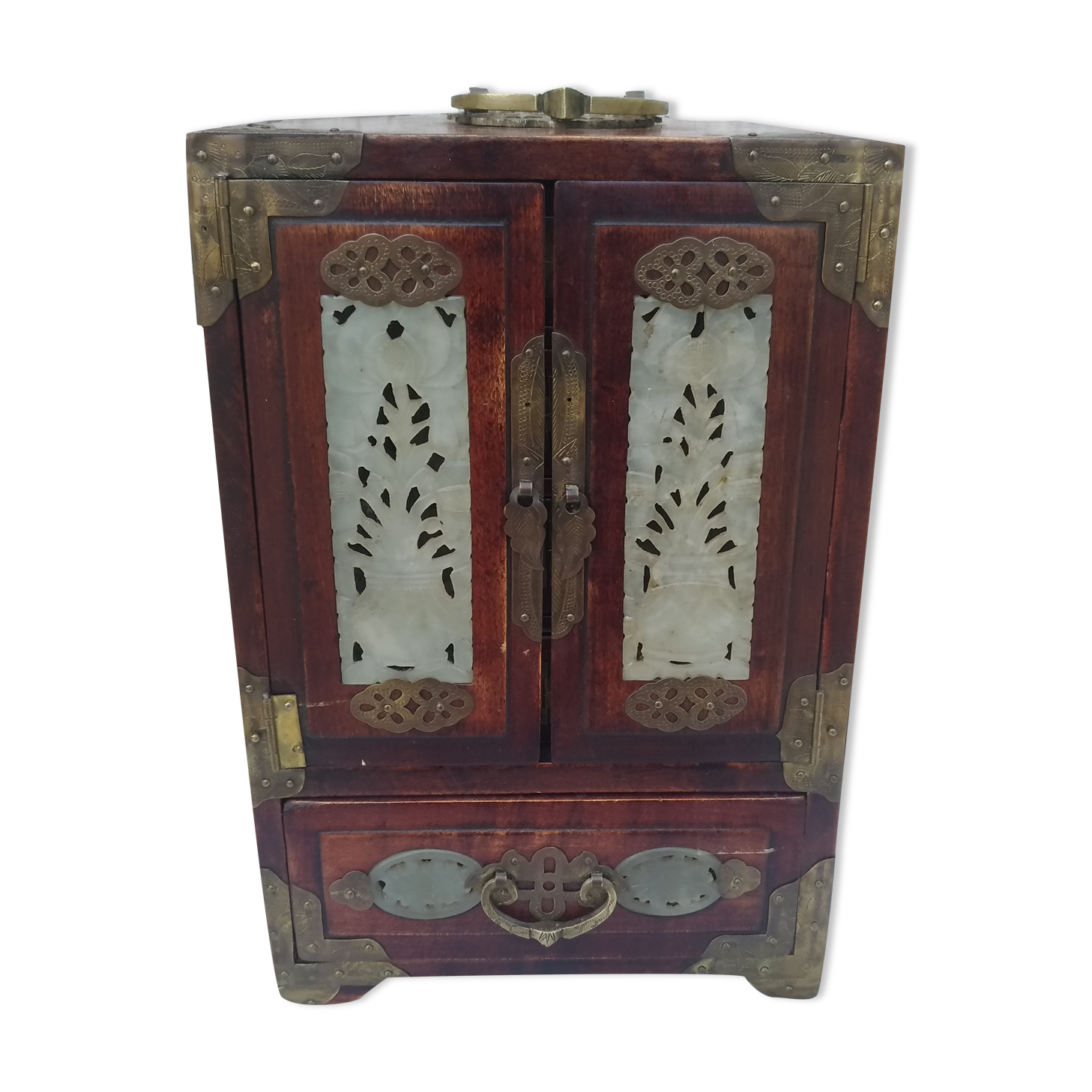 jewelry box
