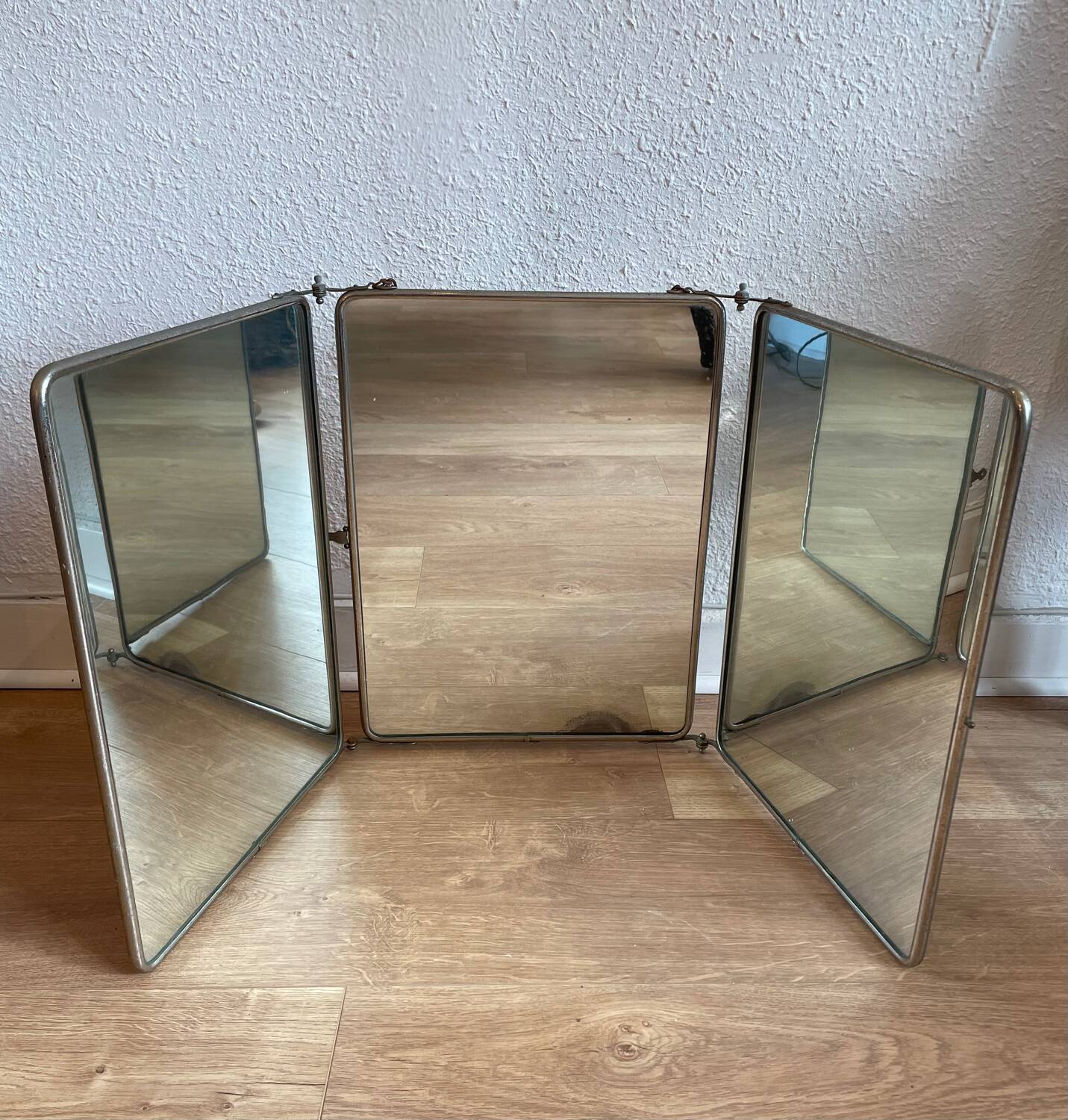 Large triptych barber mirror circa 1950, to stand or hang