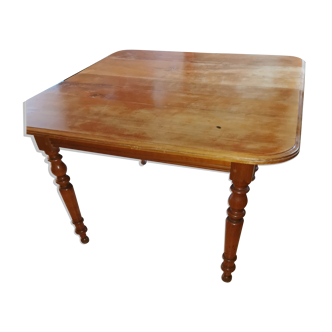 Table en cerisier