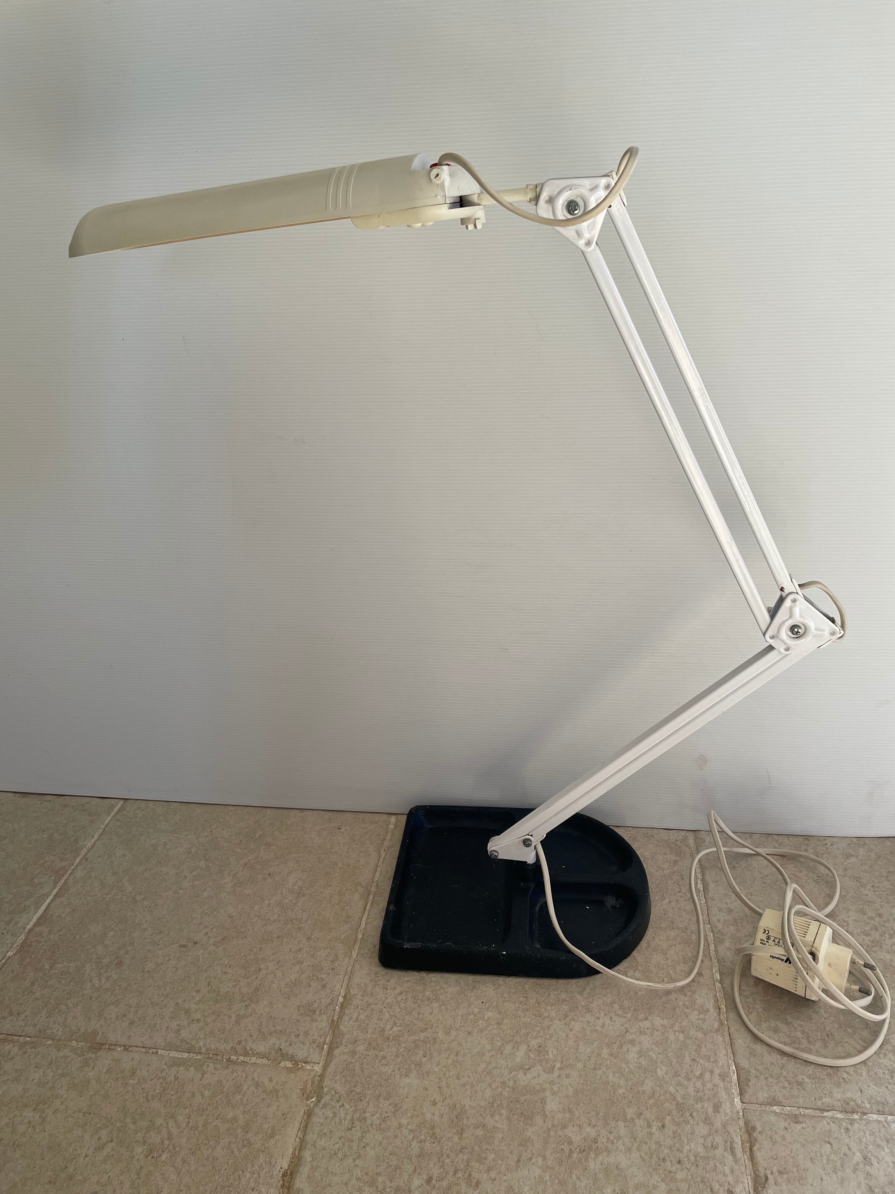 Lampe de bureau articulée Lival Finland vintage