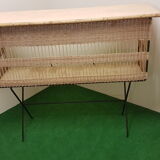 Rattan bar