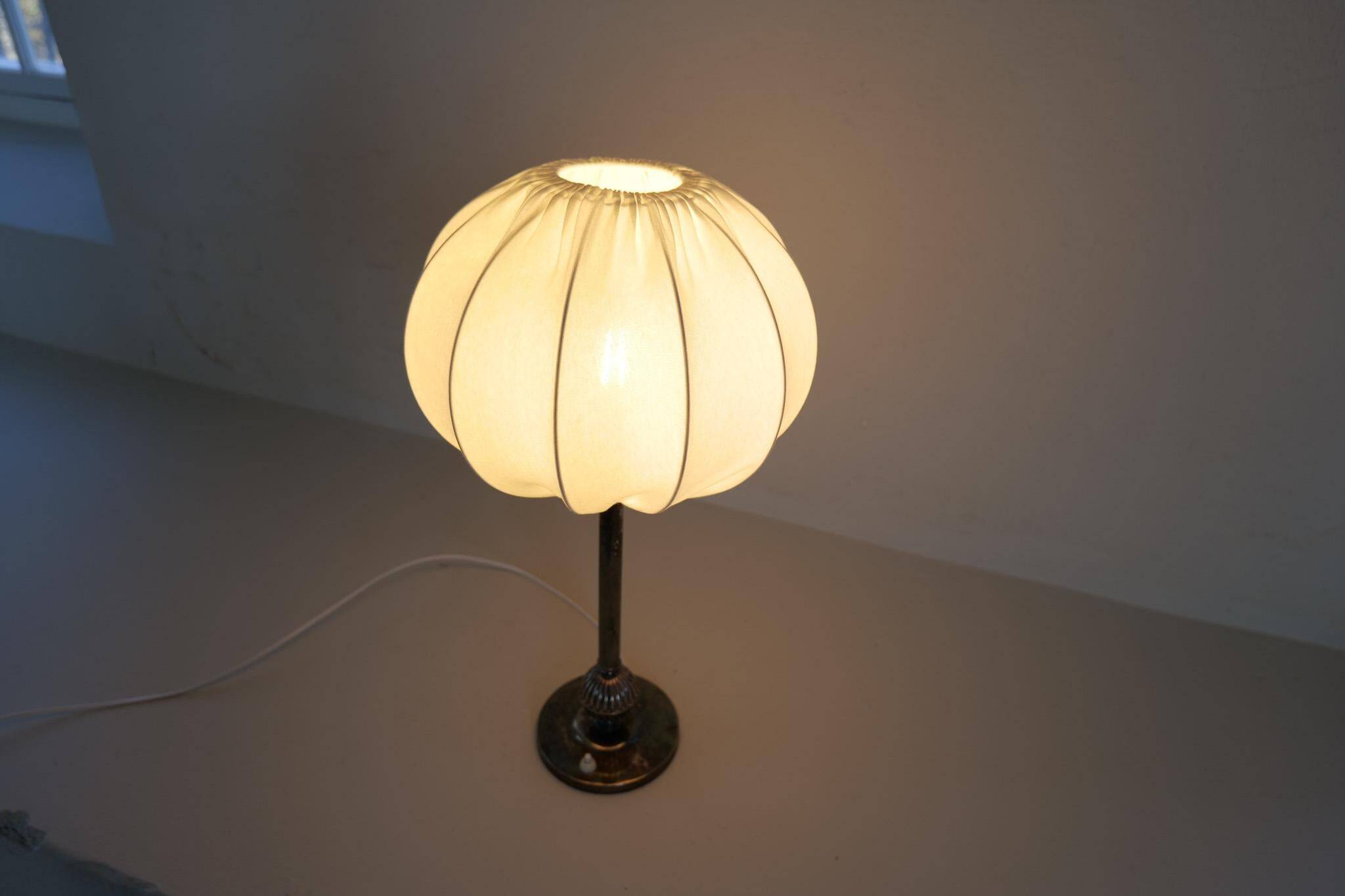 Art Deco table lamp in silver plate, 1930s Sweden