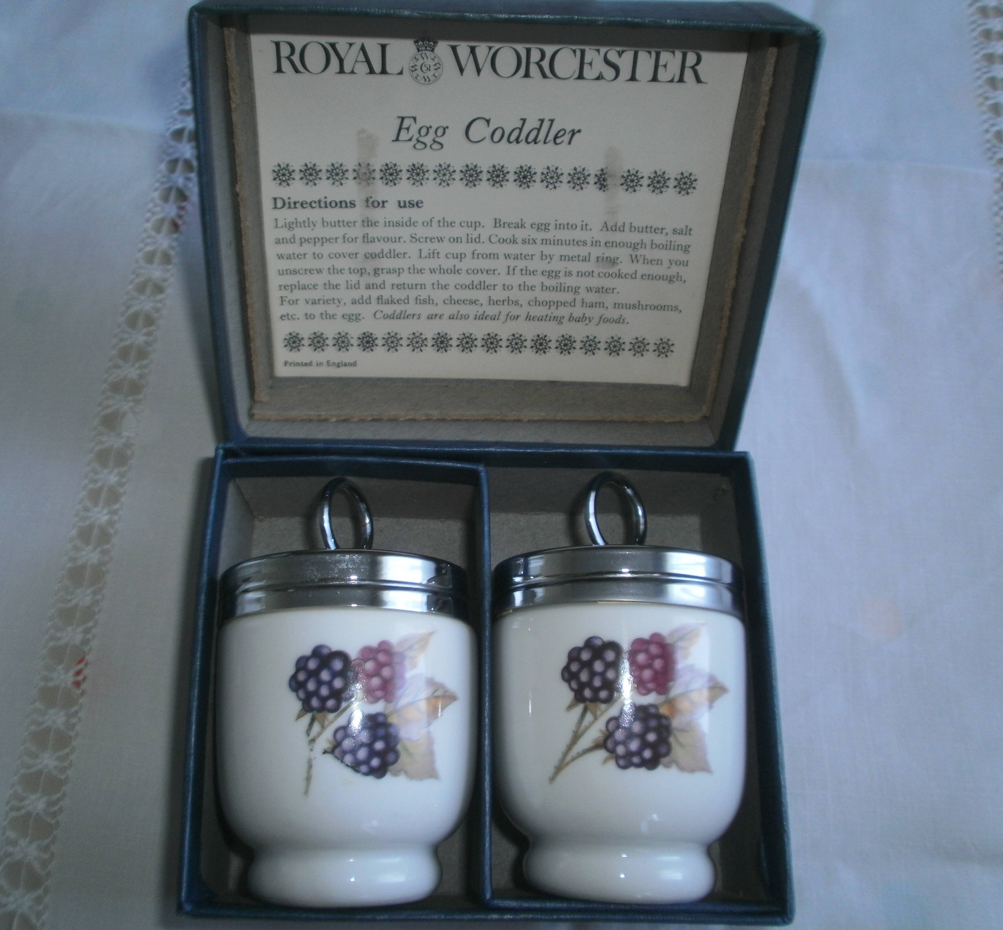 Coquetiers Royal Worcester
