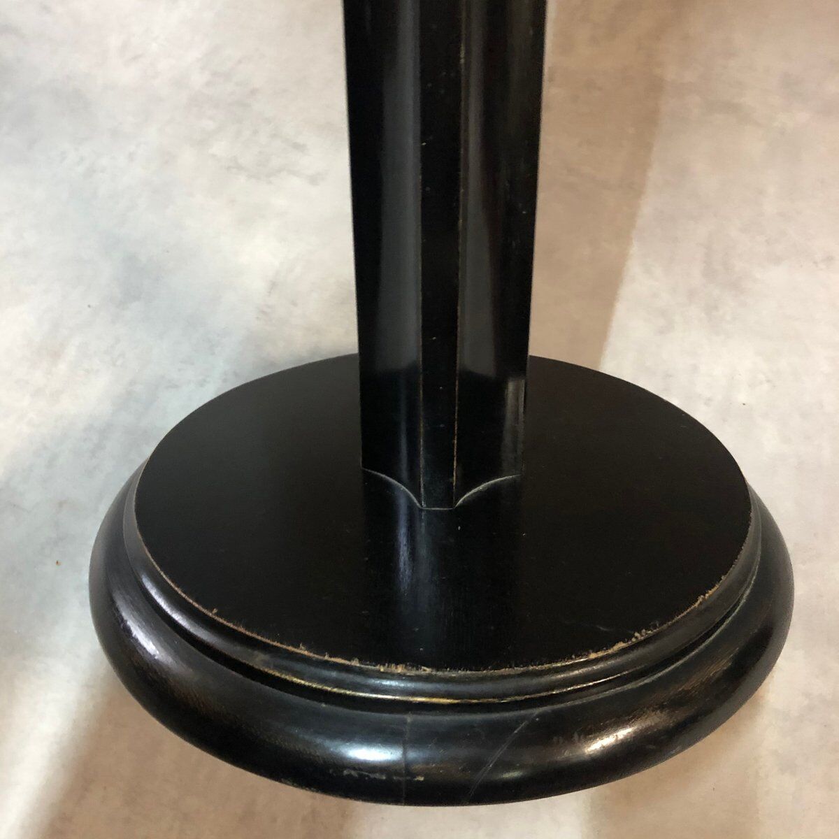 Art deco side table in rosewood 1940s