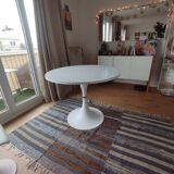 Ranger S.A. attributionwhite tulip table