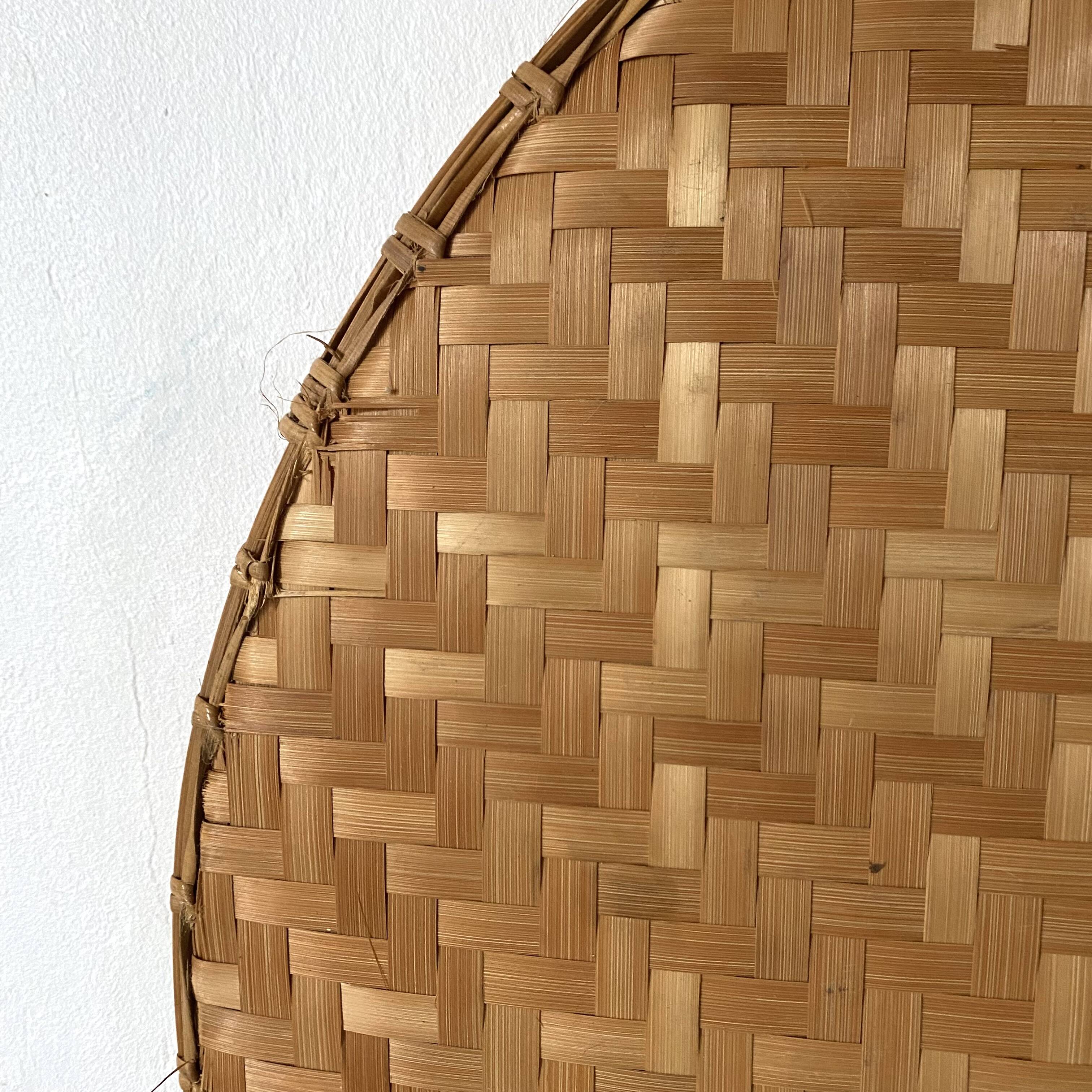 Round nesting trays in woven bamboo