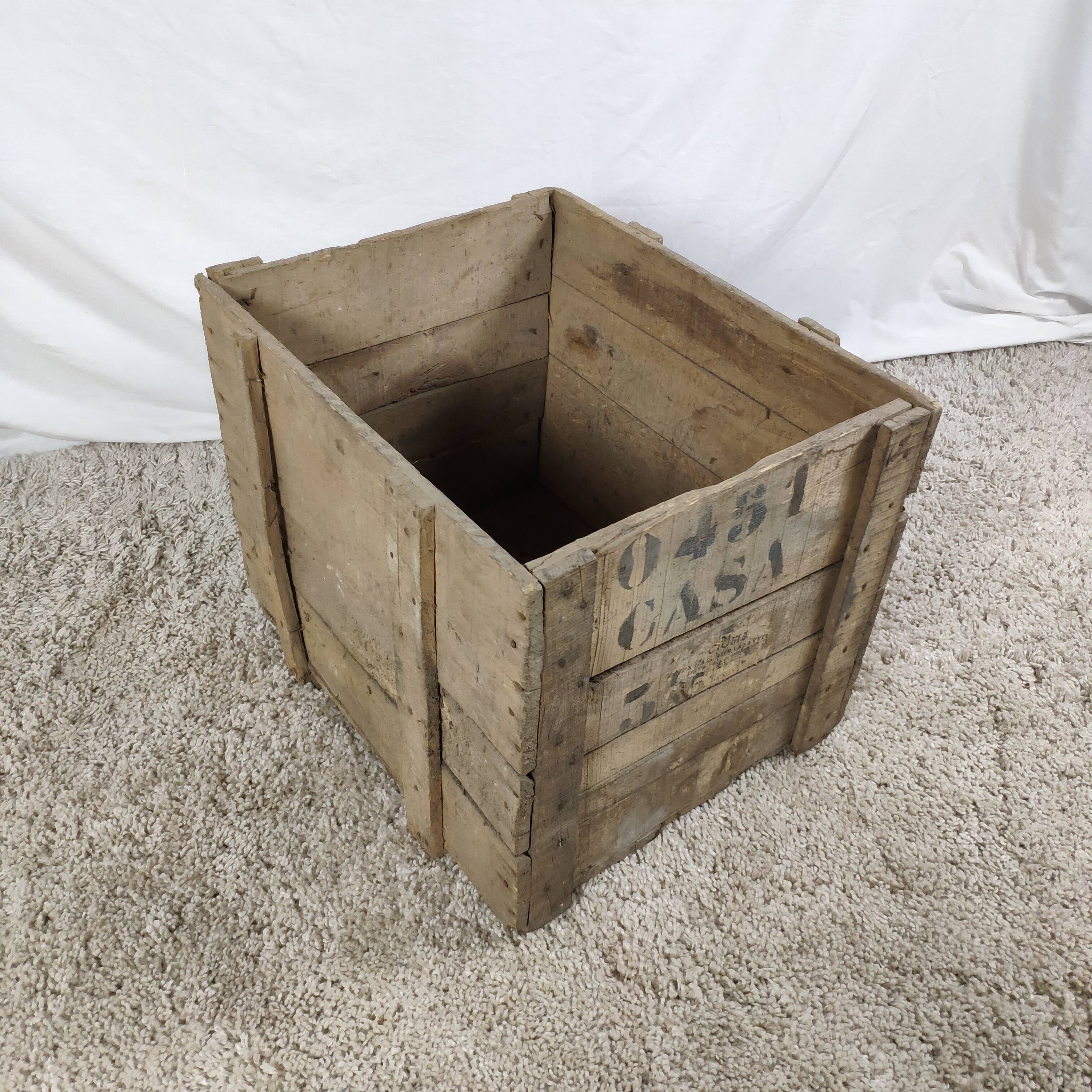 Wooden transport crate