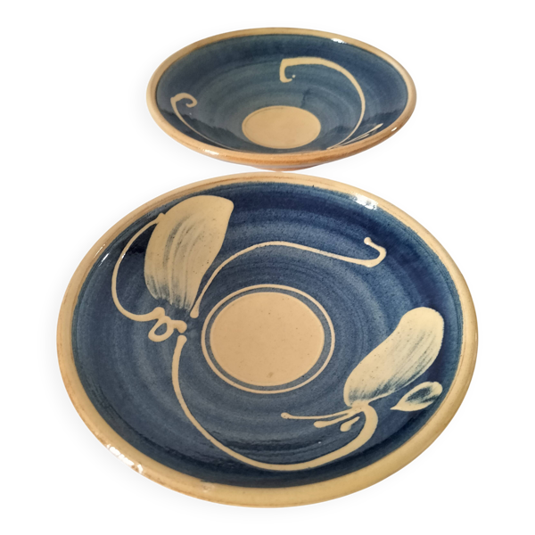 Duo de coupelles artisanales signées Le Fer Rouge  décor bleu et beige