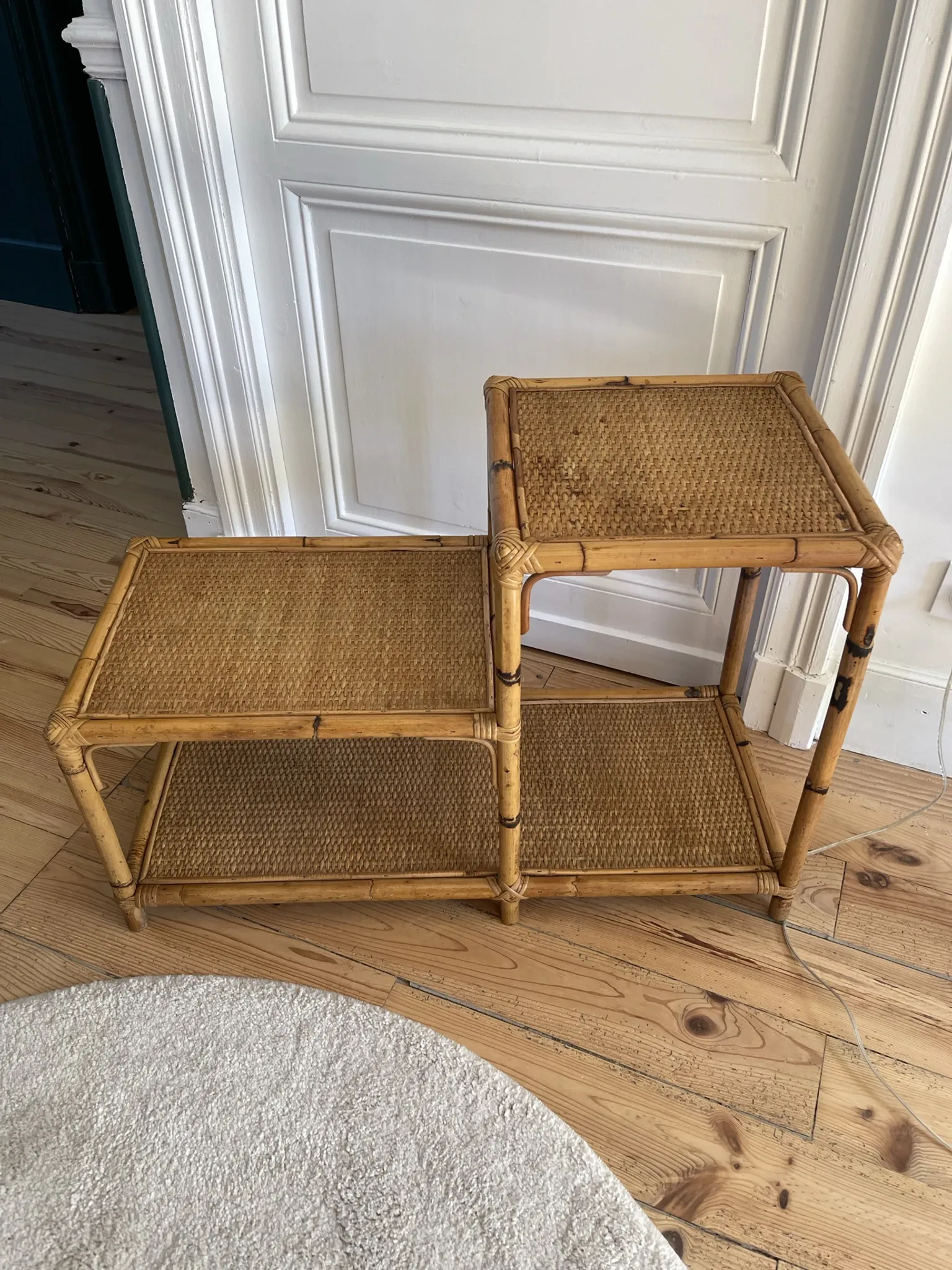 Étagère bambou et rotin vintage