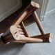 Tabouret en rotin brûlé années 60