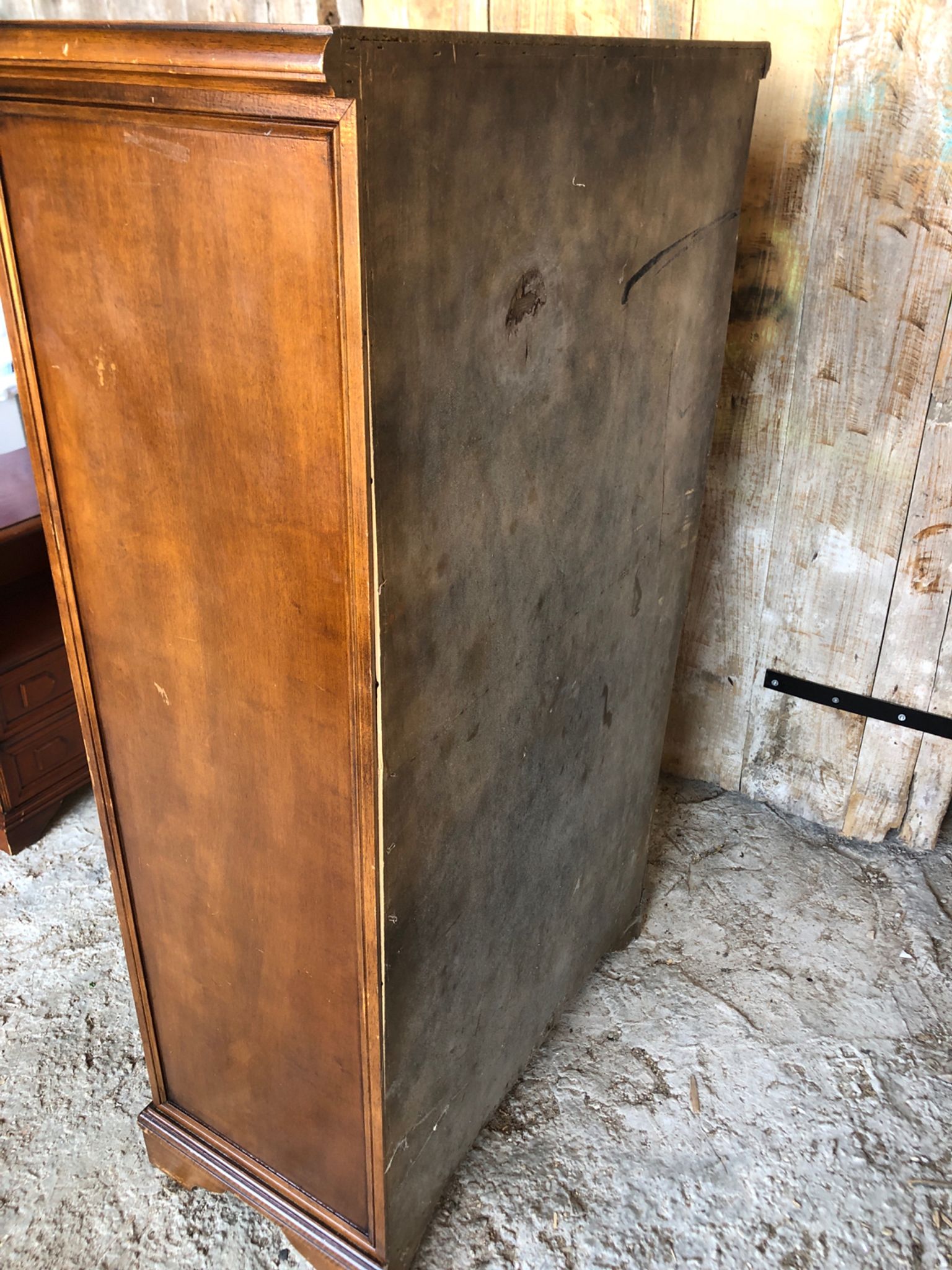 Chest of drawers and bedside tables