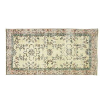 Anatolian handmade vintage rug 120 cm x 100 cm