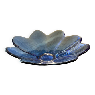 Cup, salad bowl or empty pocket in blue glass