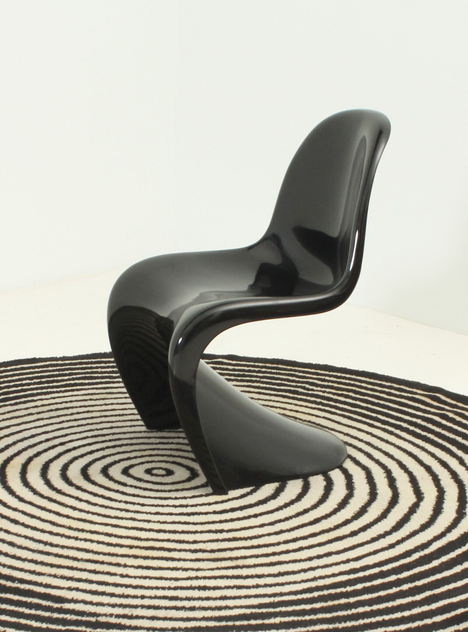 Verner Panton chair, Herman Miller edition 1971