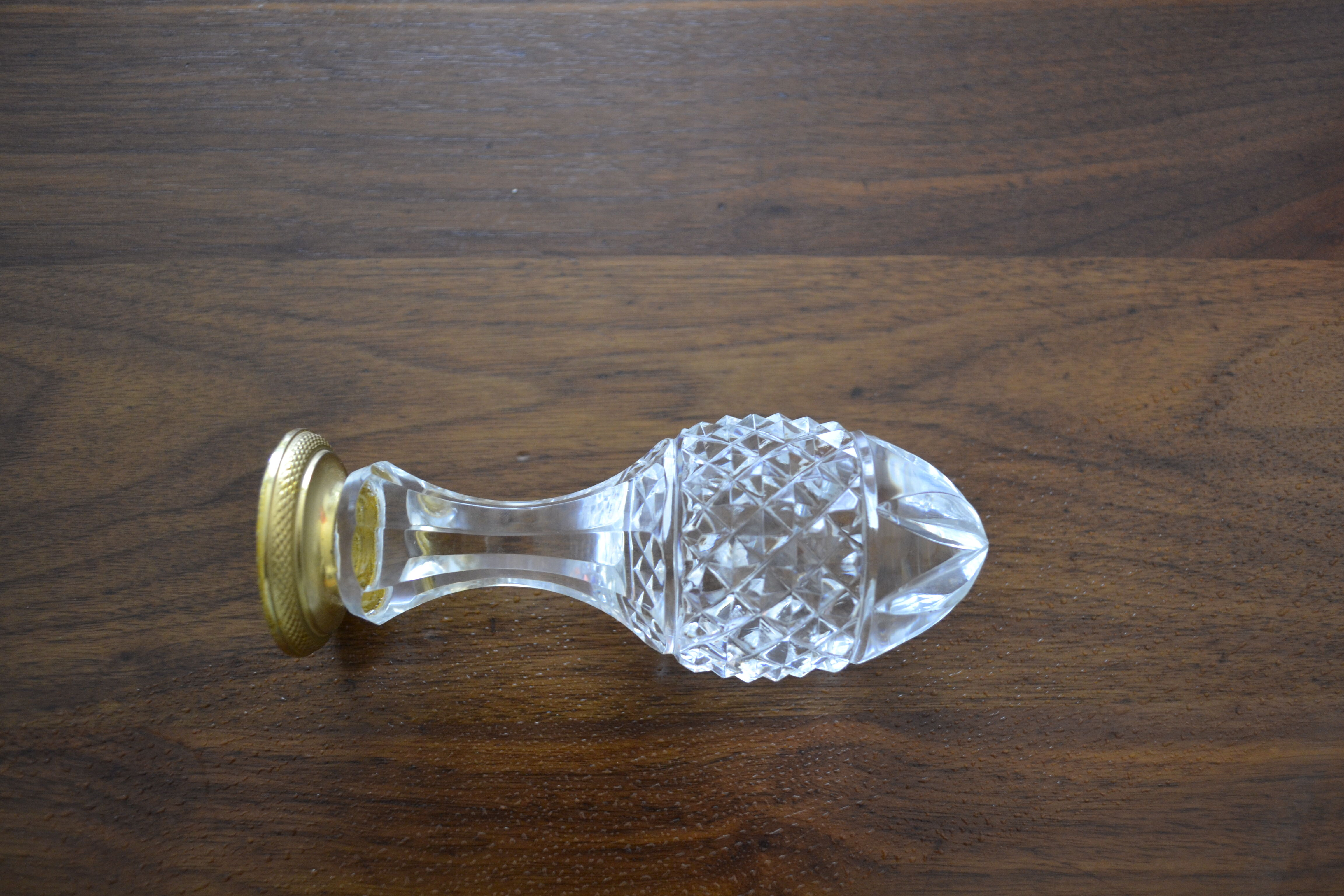 Faceted crystal stair ball