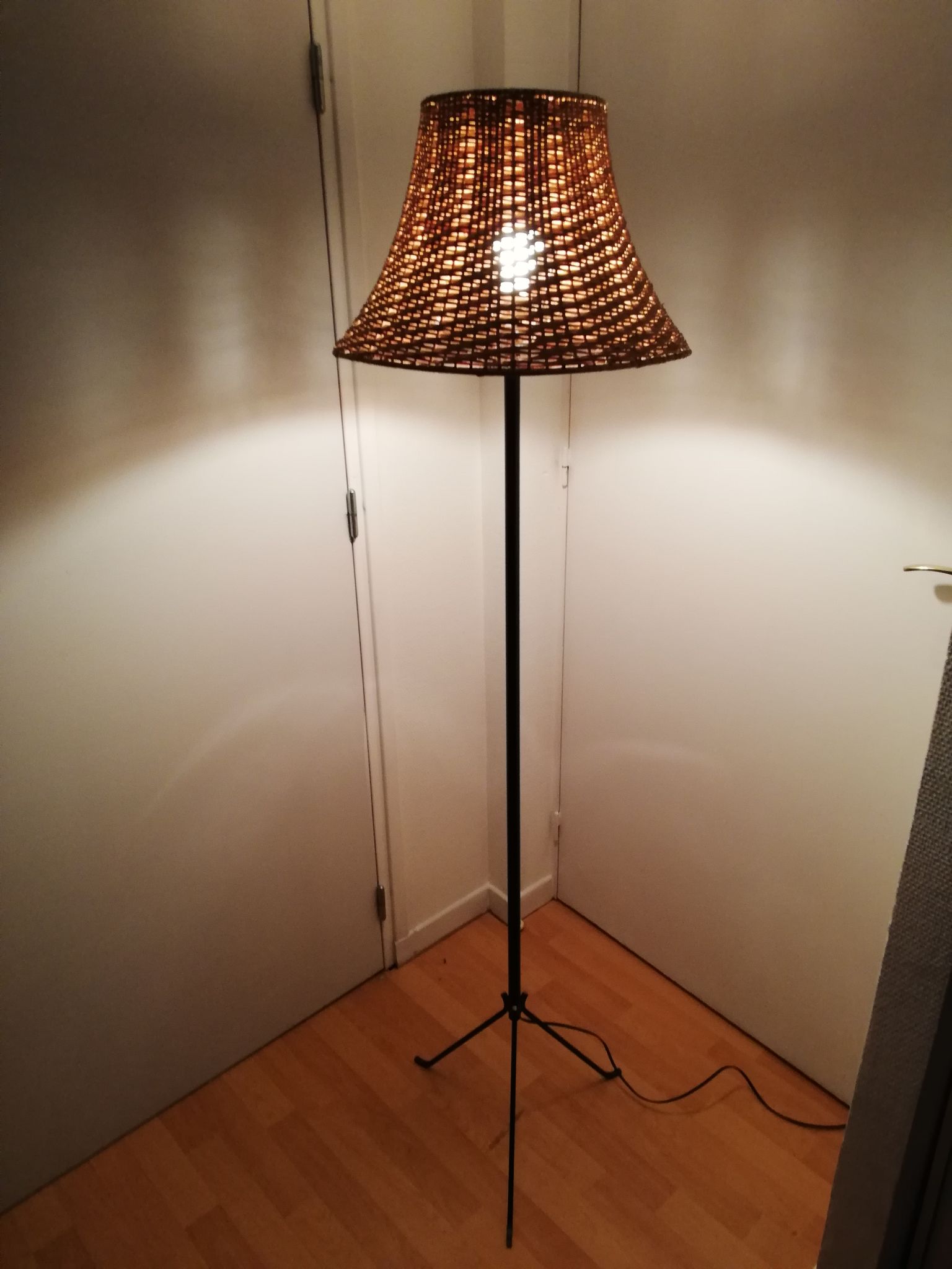 Tripod floor lamp 50/60
