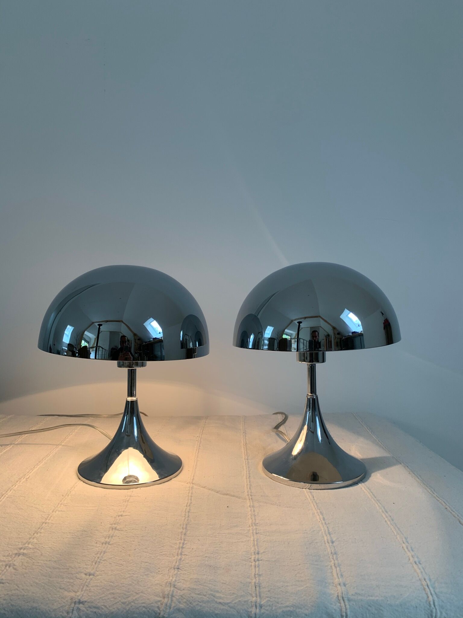 Pair of space age chrome mushroom lamps