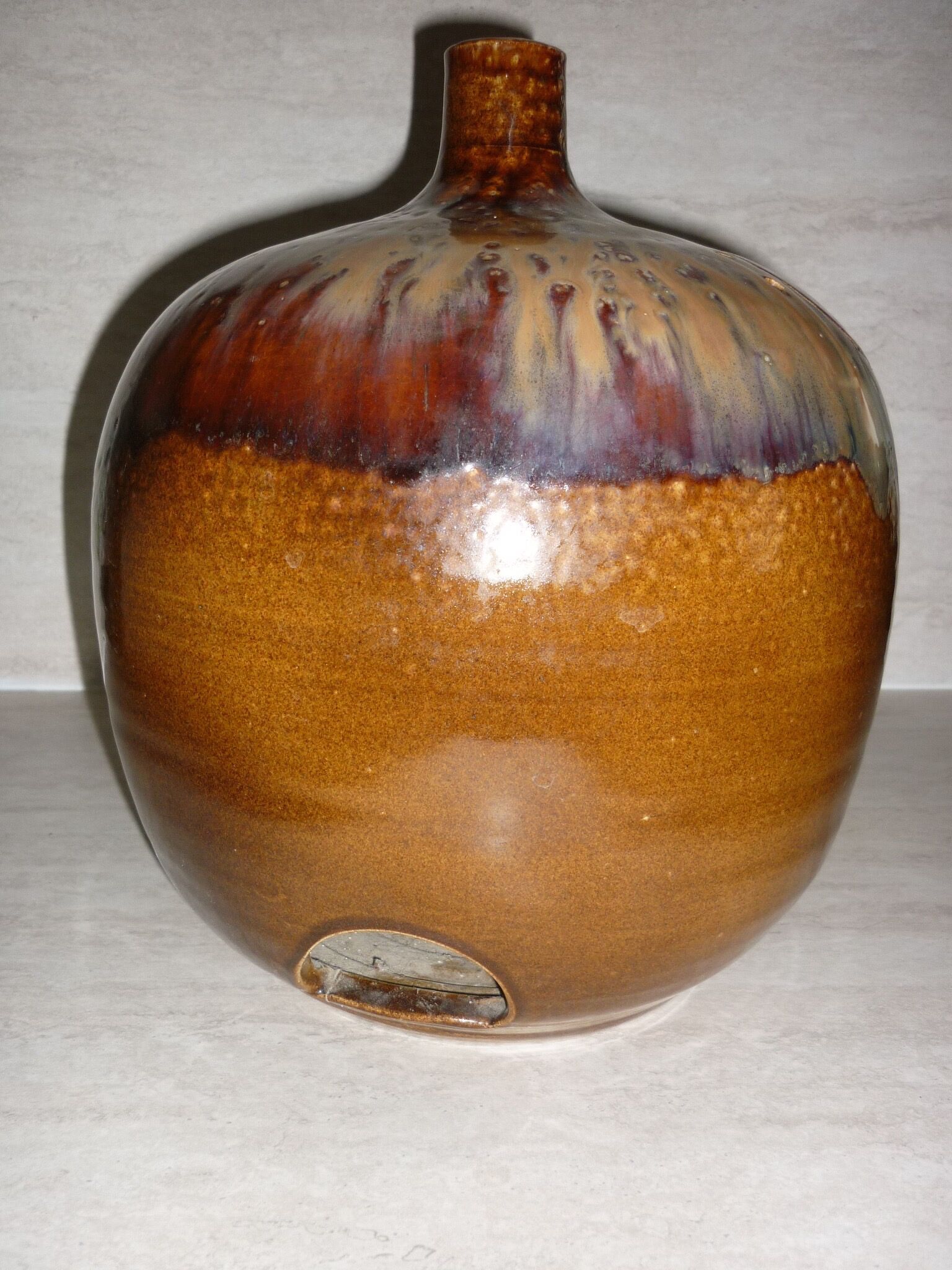 Vintage ceramic openwork ball lamp foot