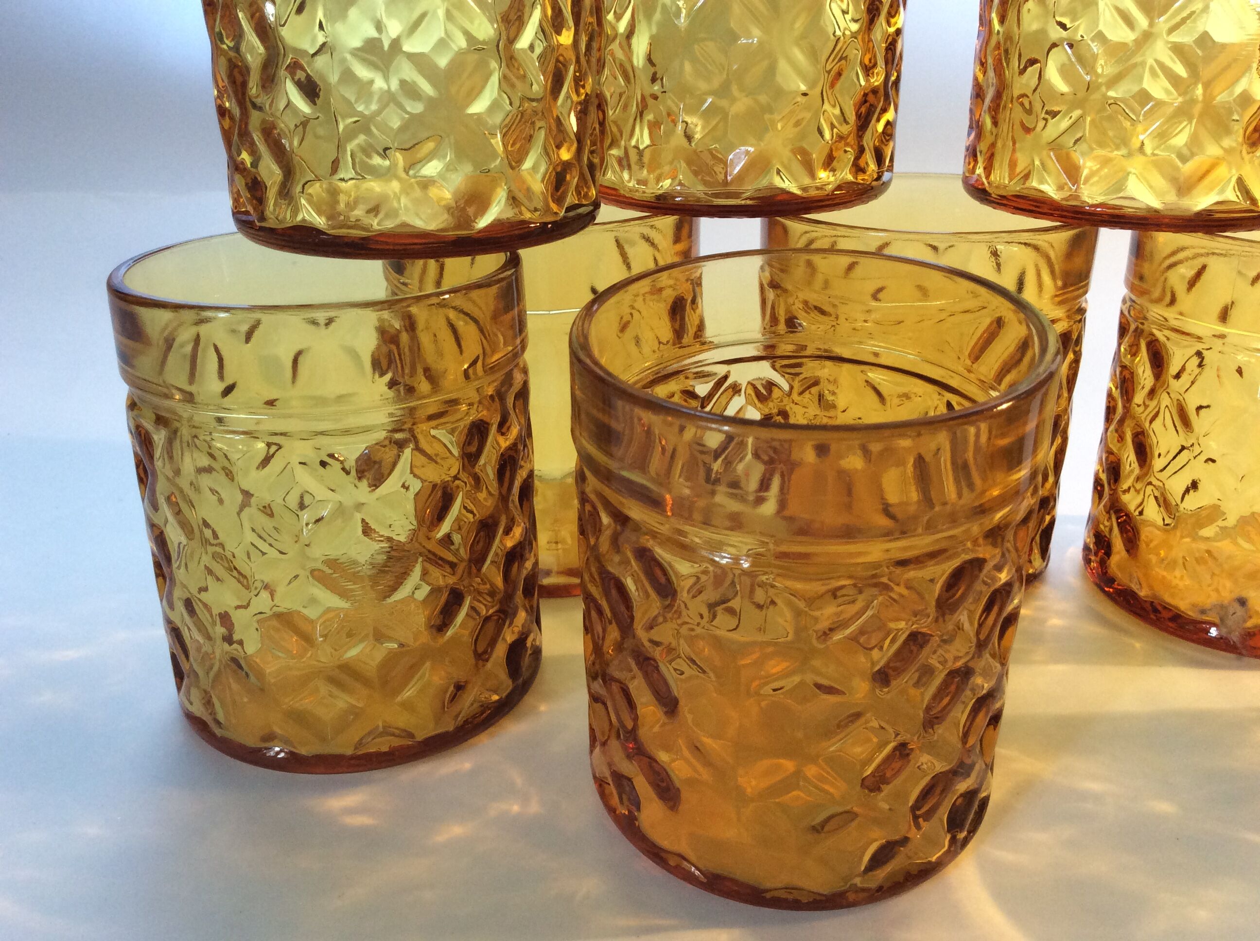 10 vintage "pineapple" glasses