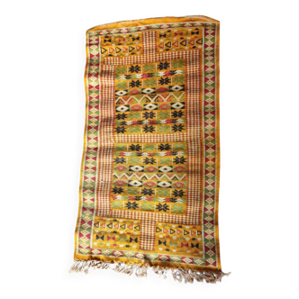 beautiful Moroccan rug entirely handmade