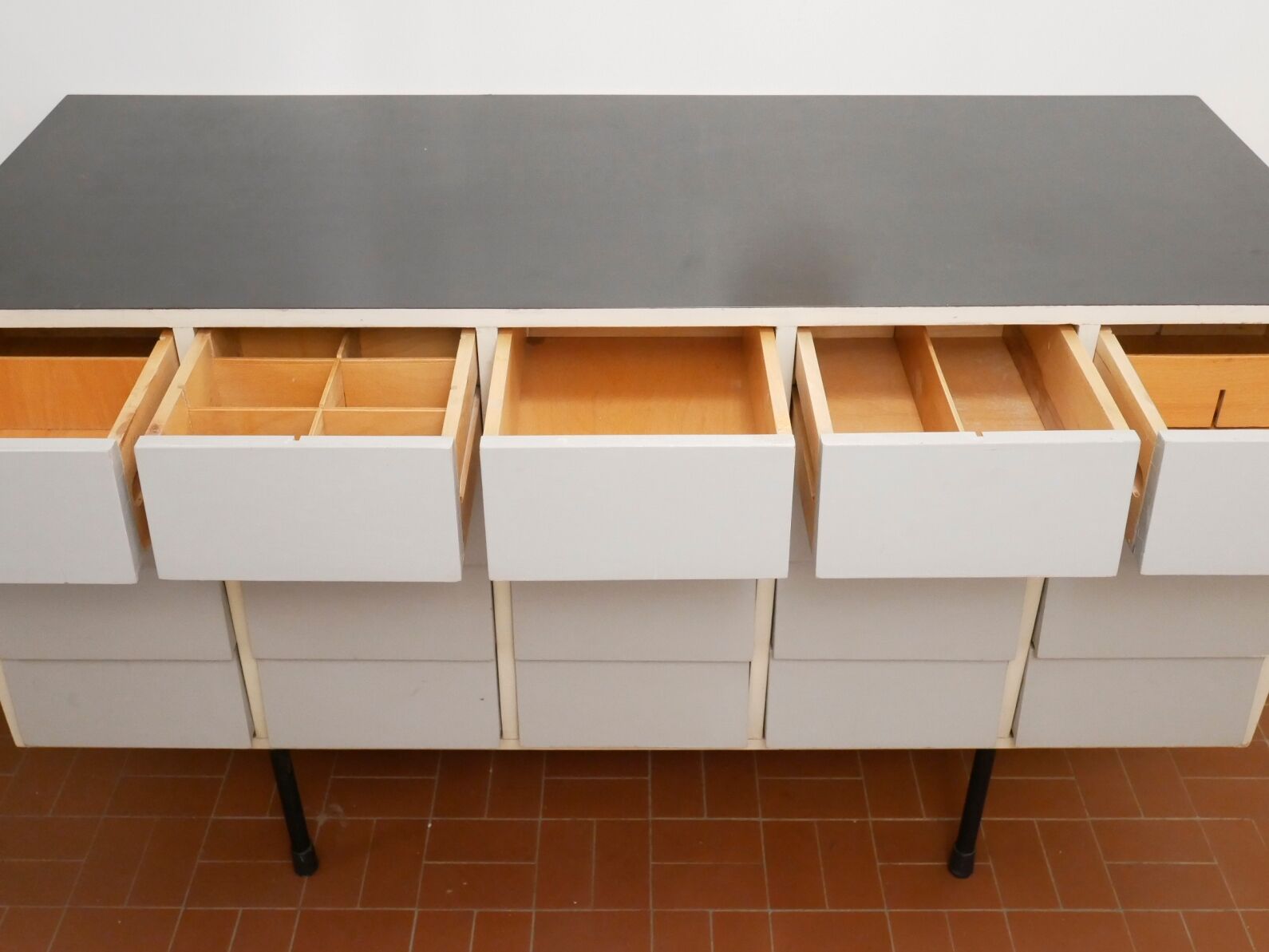 Furniture metier island lacquered 20x drawers, 1950s
