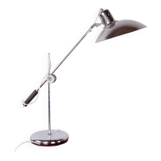 Articulated desk lamp in chrome metal by André Lavigne for Aluminor 1960.