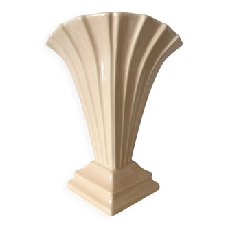 Vase au style art déco