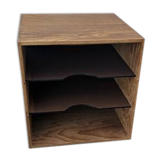 Storage cube, shelves