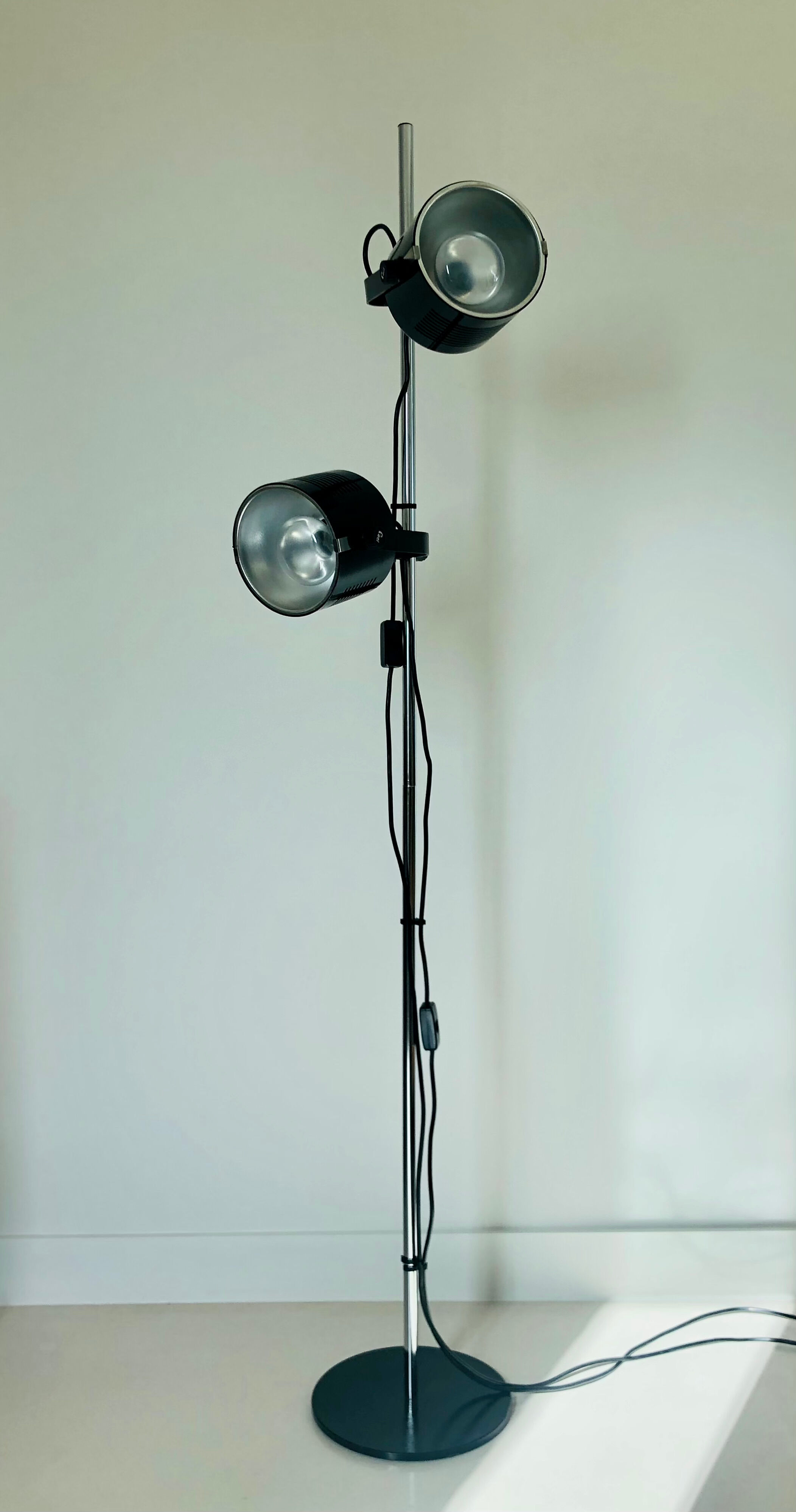Floor lamp two spots of FAEL Luce, Italy 70s
