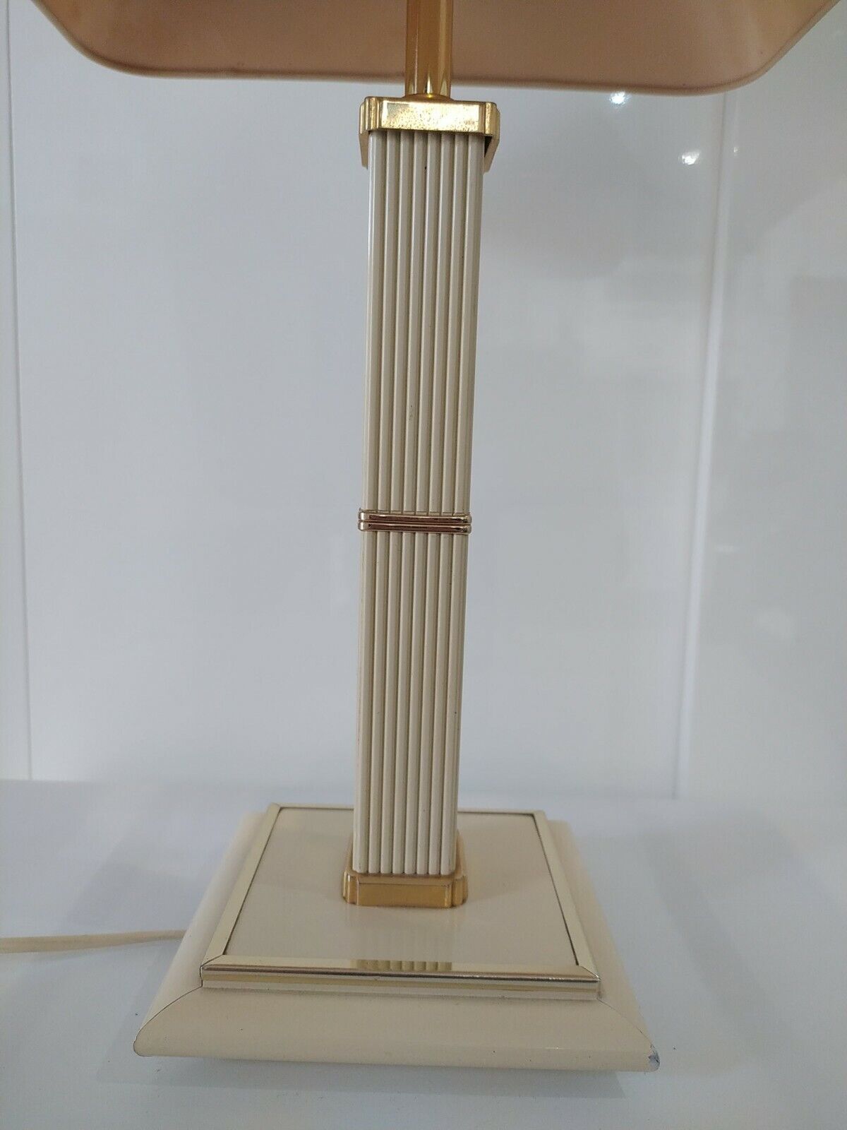 Salon lamp robert de schuytener