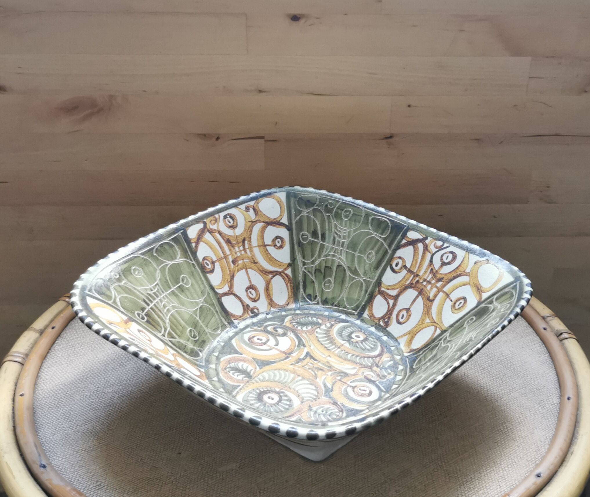 Keralluc enamelled sandstone cut by Andre Horellou