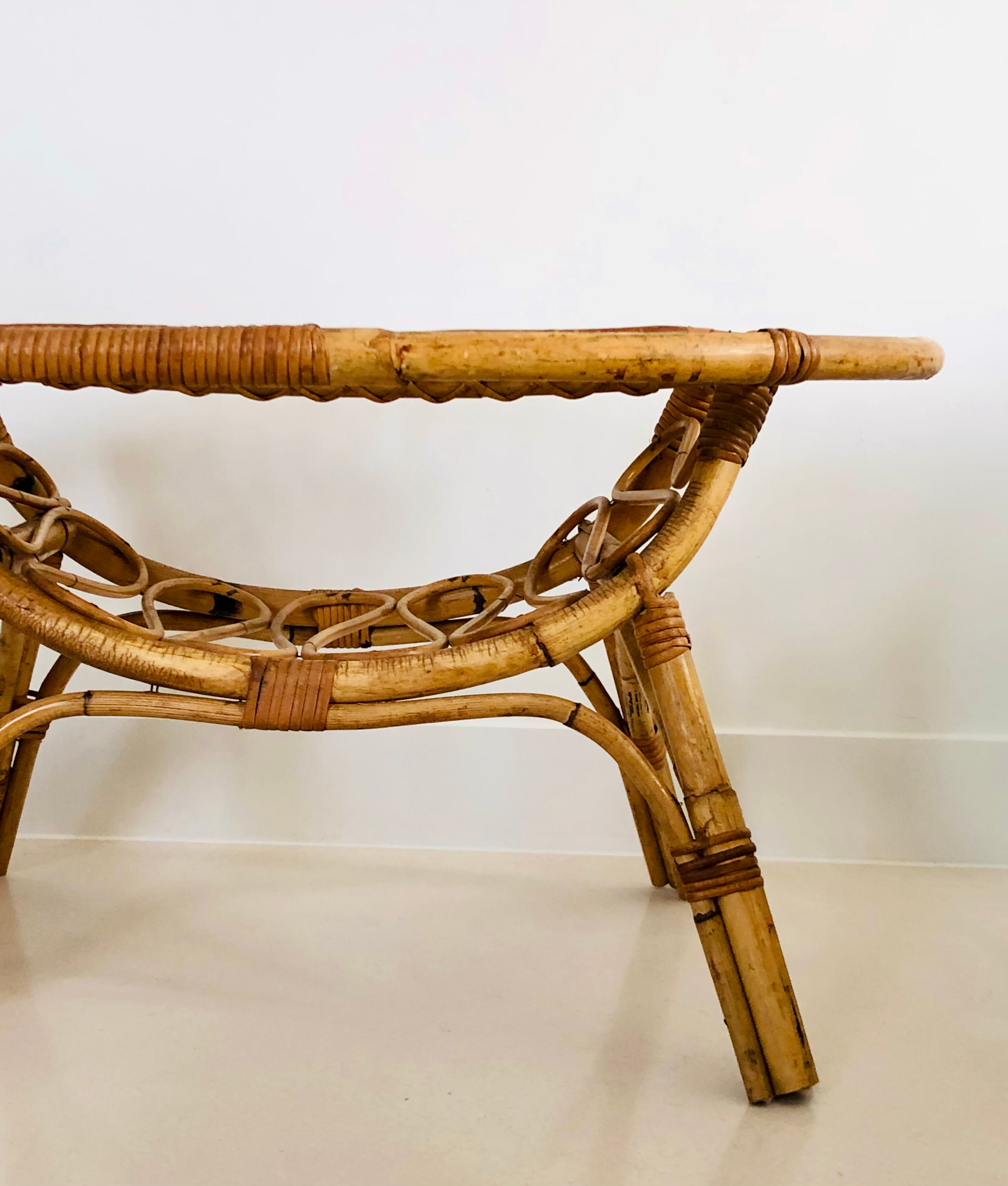 Oval rattan coffee table, Italy 50s