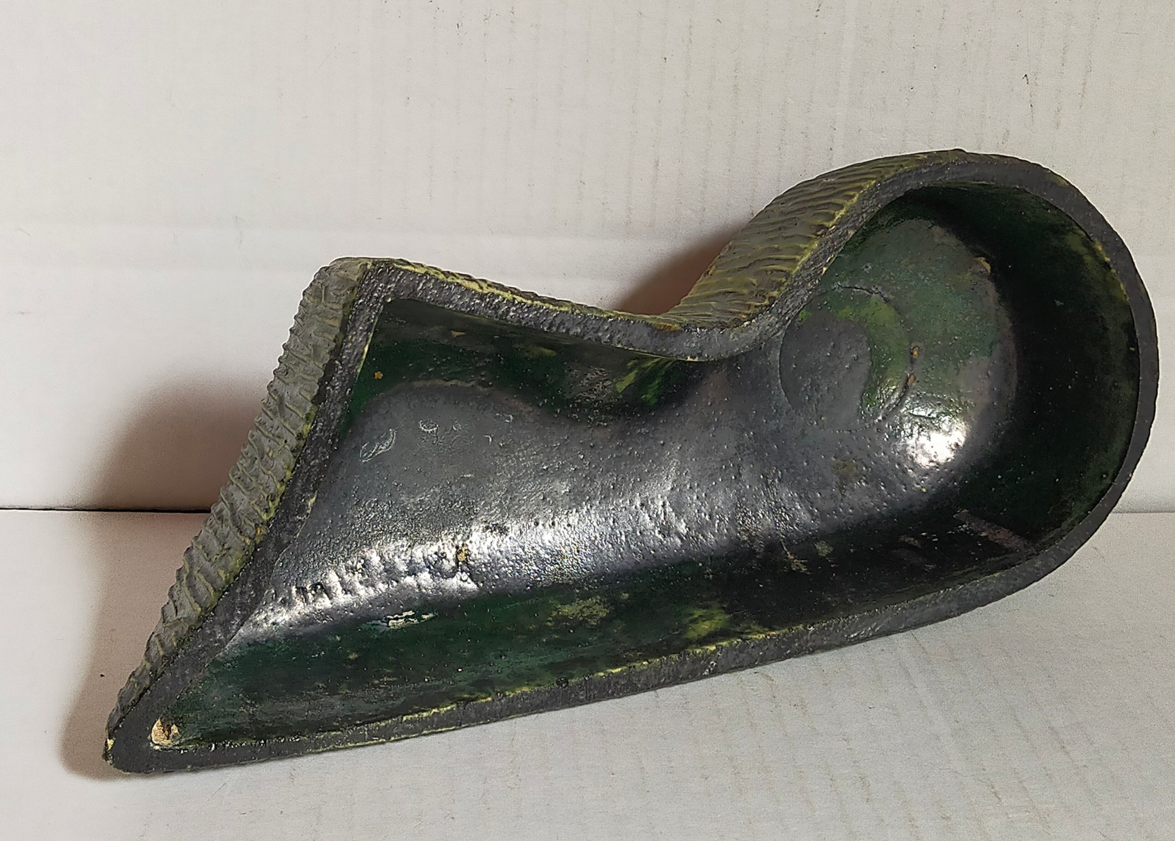 Vintage free-form tripod ceramic cactus planter