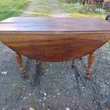 19th century walnut 6 leg table, opening