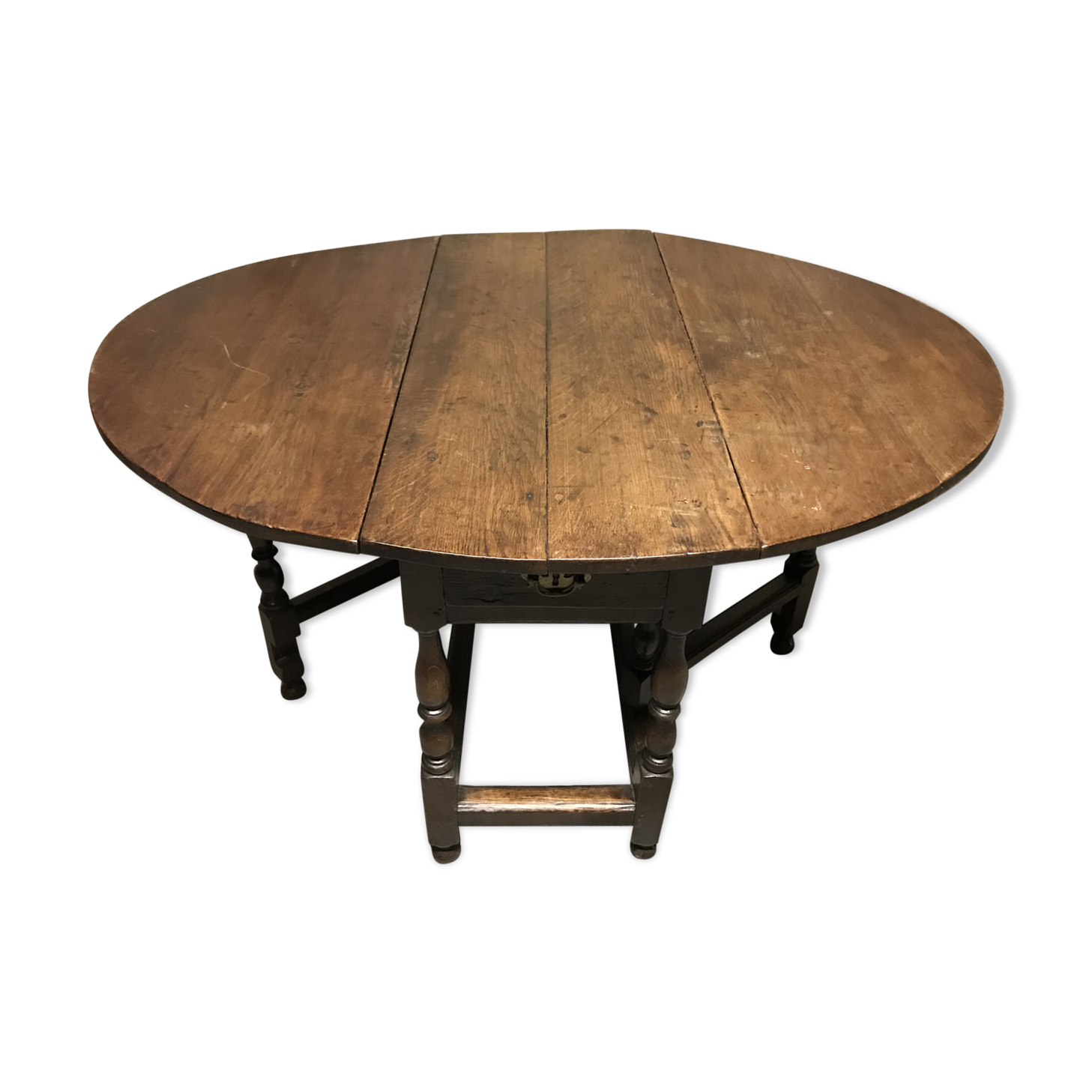 Vineyard Gateleg oak end XVIII-tiered table