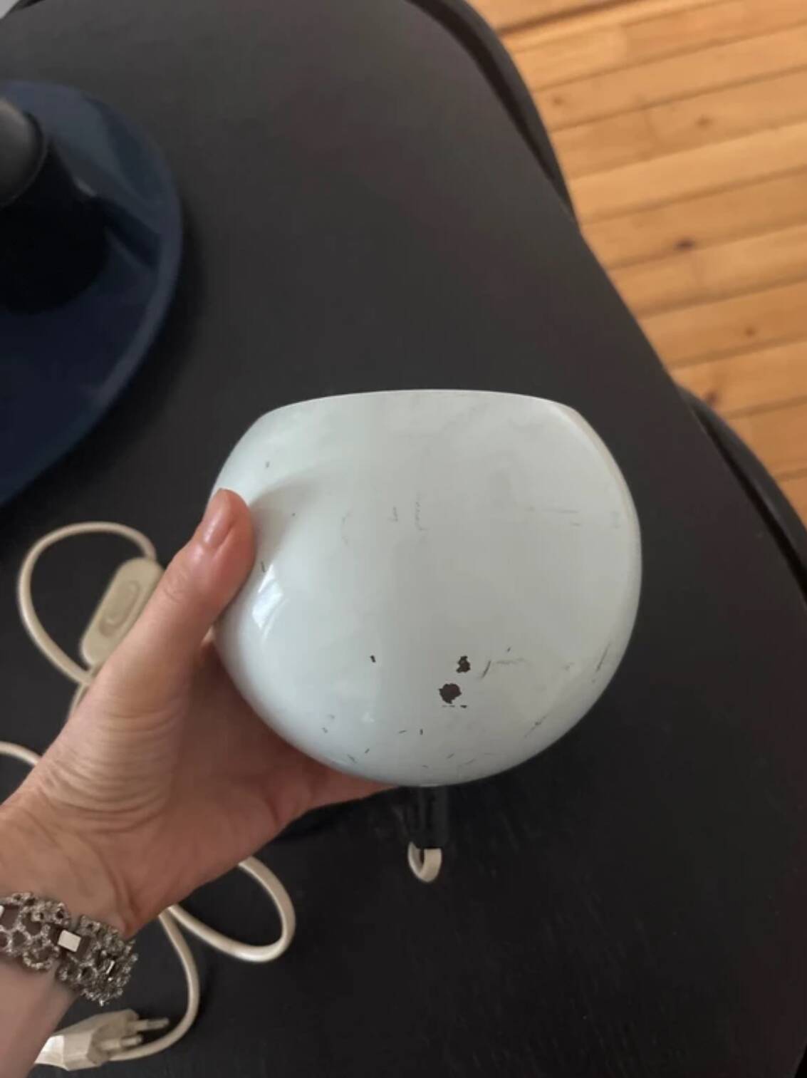 Magnetic ball lamp Horn Lighting