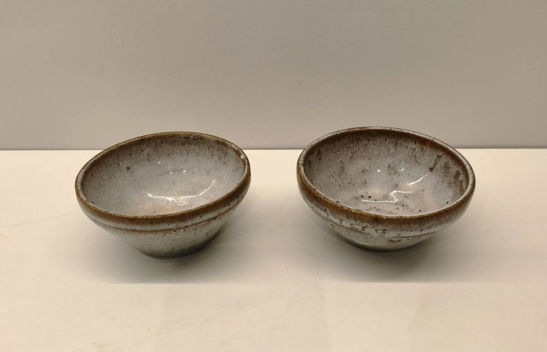 Pair of vintage stoneware bowls – Signed OL / VN (Vallée Noire)