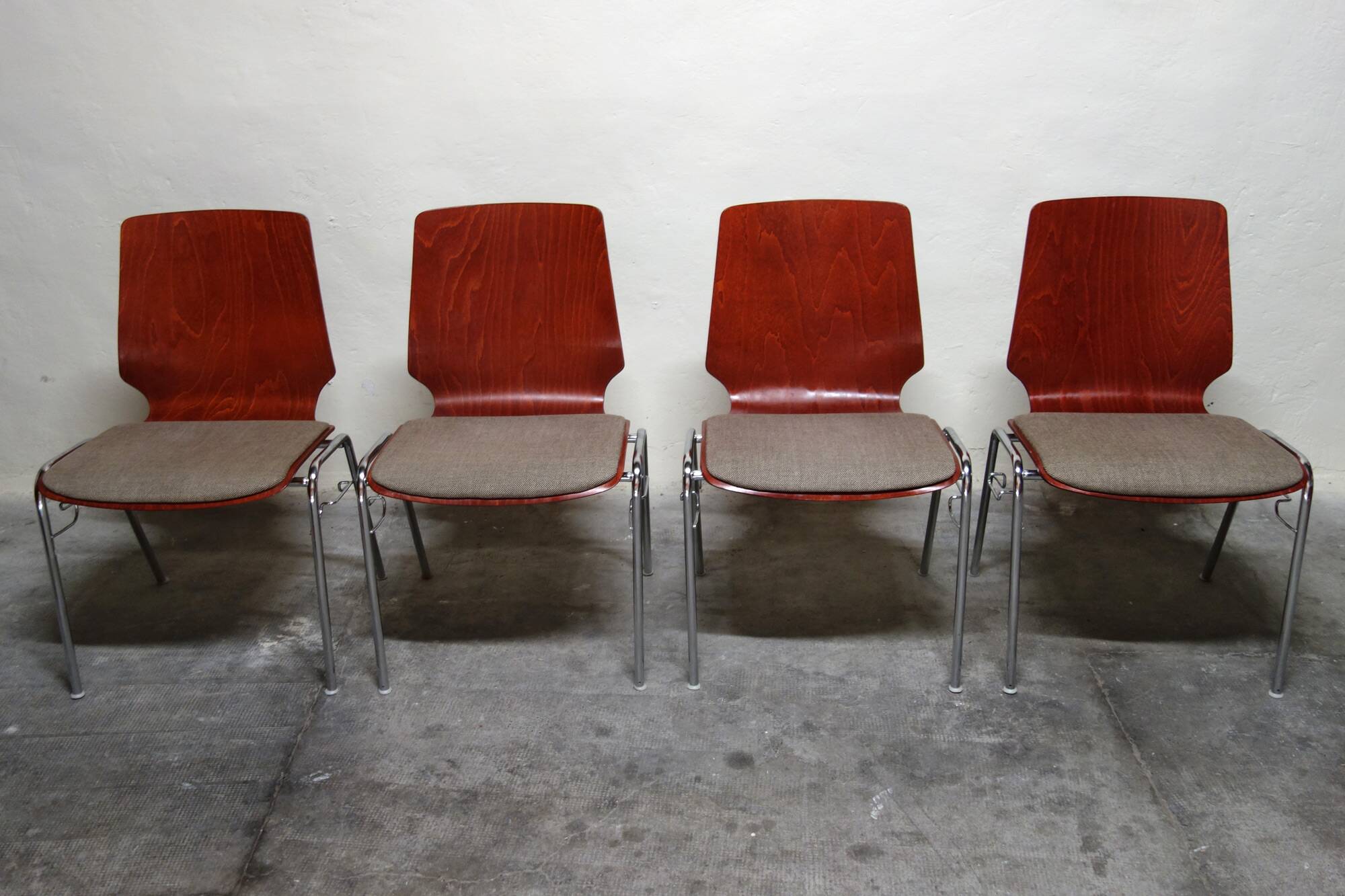 Set of 4 Hiller chairs, Germany, 1970s