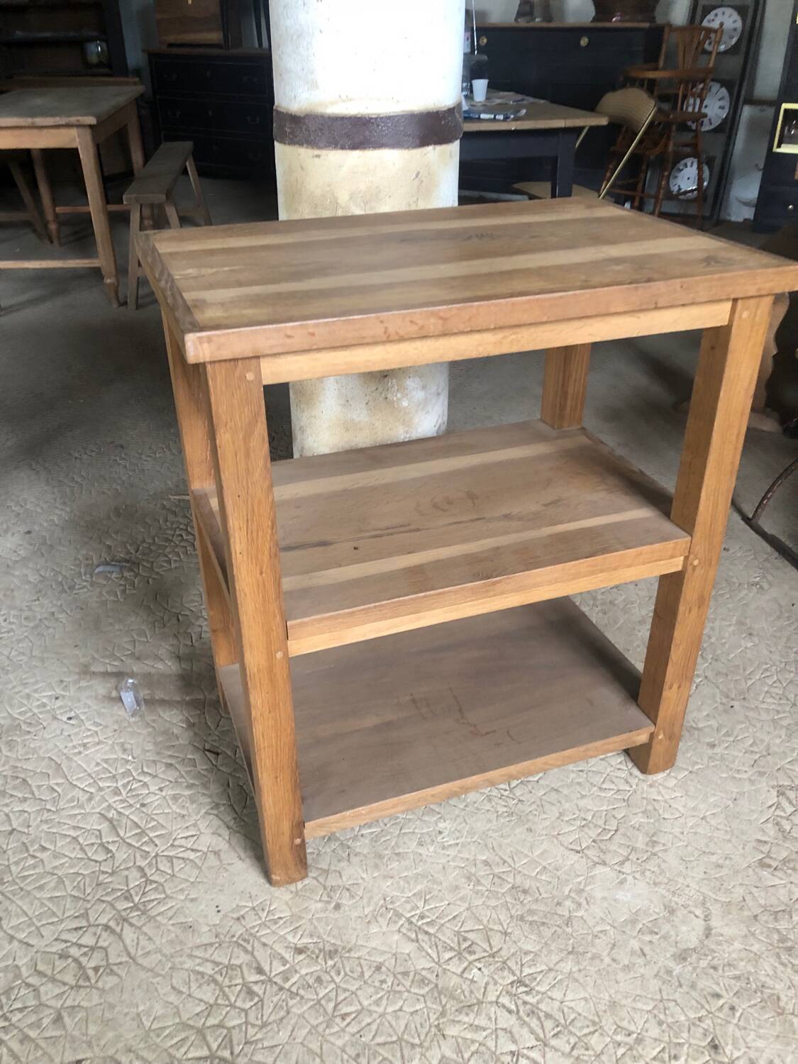 Table, desserte de cuisine