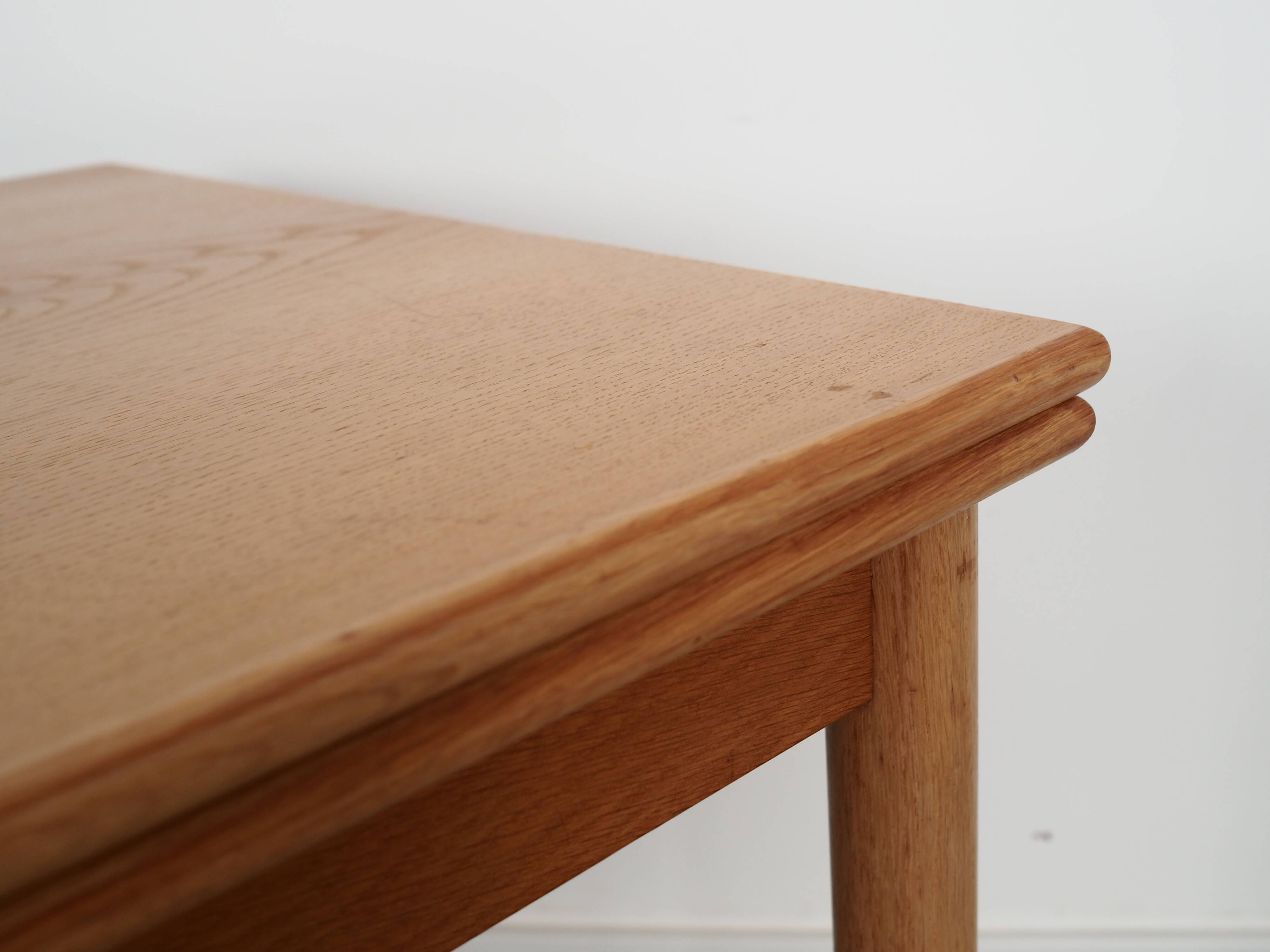 Ash table, Danish design, 1980s, production: Denmark