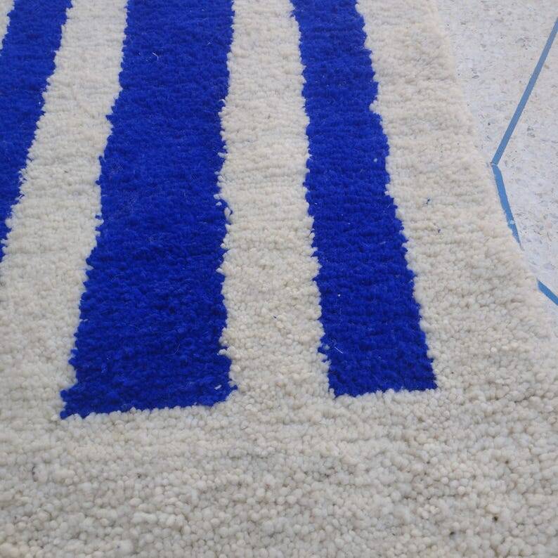 Handmade runner rug 300cm x 75cm